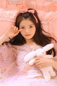 二十三年藏冬青 作者：鱼宰