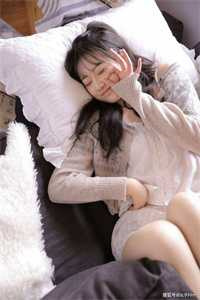 请规避恋综镜头贴贴！ 作者：黑夜长明