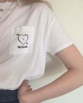 【紫罗兰故事会】我带老公爸妈下馆子，却被老公情人羞辱 作者：黑红岚柏