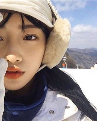 by《围观隔壁宗门师徒虐恋》 作者：雾外山