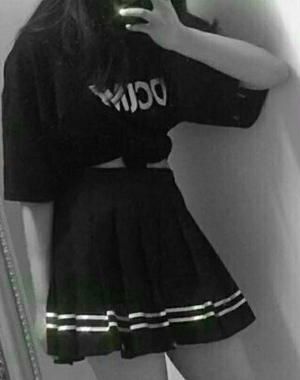 【付费短篇】唯愿夜萤归江南作者：